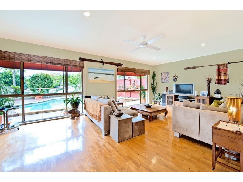 3 Columbus Drive, Hollywell QLD 4216