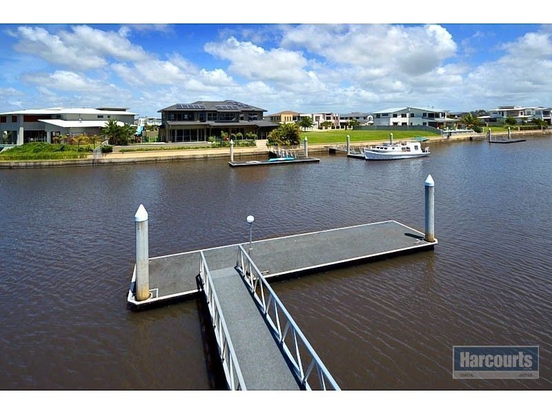 18 North Quay Drive, Biggera Waters QLD 4216