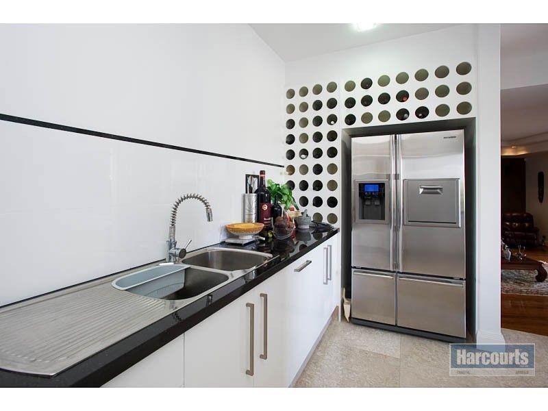 18 North Quay Drive, Biggera Waters QLD 4216