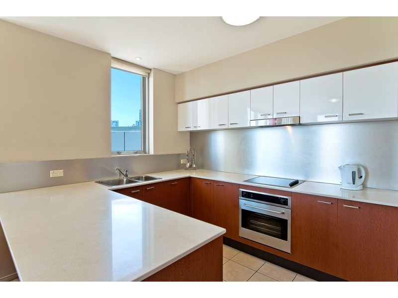 23 Ferny Avenue, Surfers Paradise QLD 4217