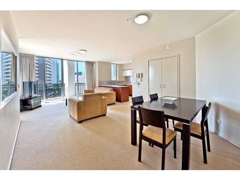 23 Ferny Avenue, Surfers Paradise QLD 4217