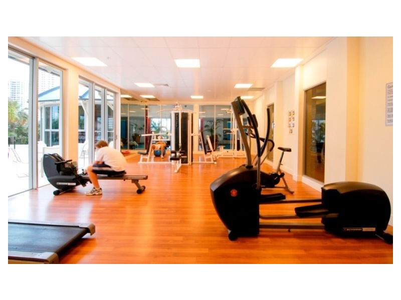 23 Ferny Avenue, Surfers Paradise QLD 4217