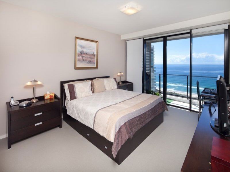 14 George Avenue, Broadbeach QLD 4218