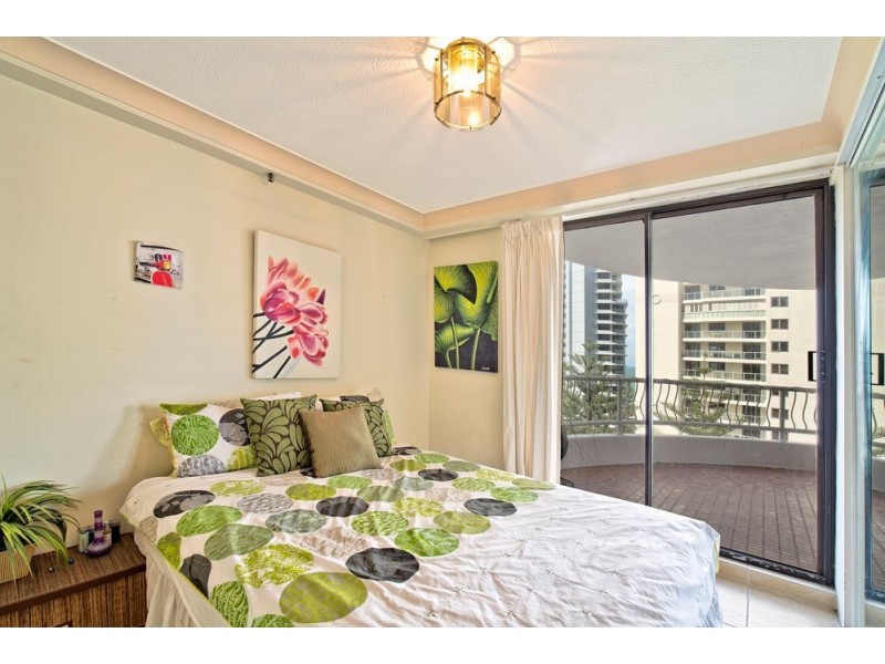 87 Old Burleigh Road, Surfers Paradise QLD 4217