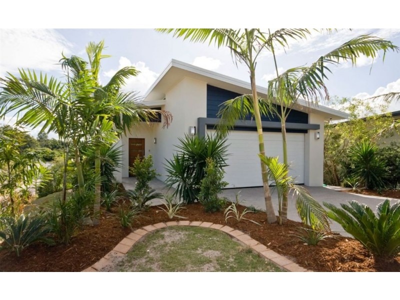 2 Lyra Court, Robina QLD 4226