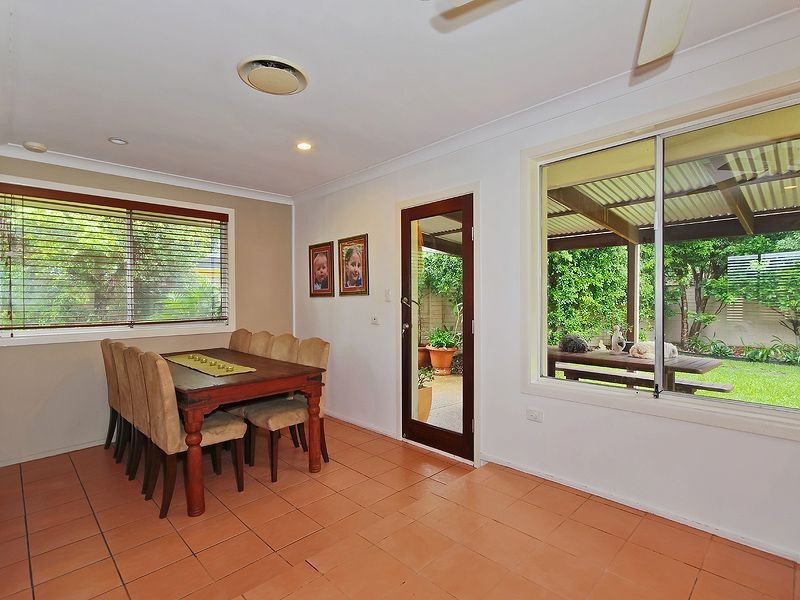93 Monaco Street, Broadbeach Waters QLD 4218
