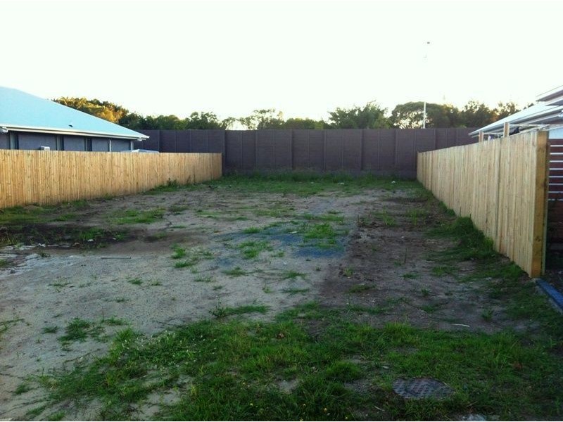 38 Azure Way, Hope Island QLD 4212