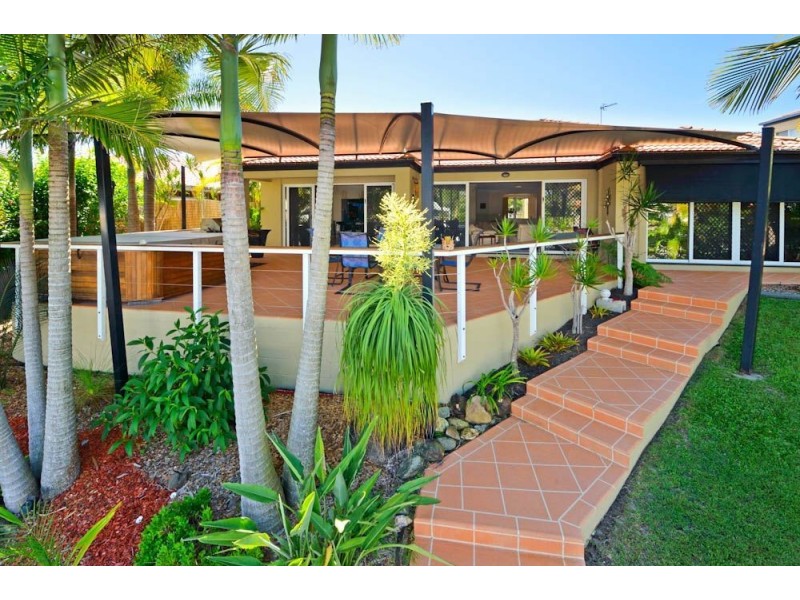 108 Sundance Way, Runaway Bay QLD 4216
