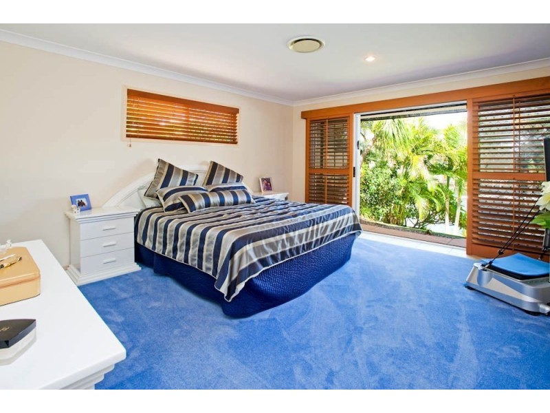 108 Sundance Way, Runaway Bay QLD 4216