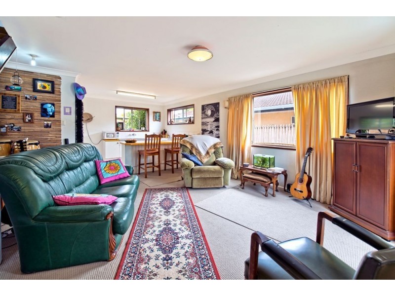 4 Cassia Street, Runaway Bay QLD 4216