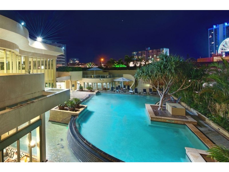 25 Laycock Street, Surfers Paradise QLD 4217