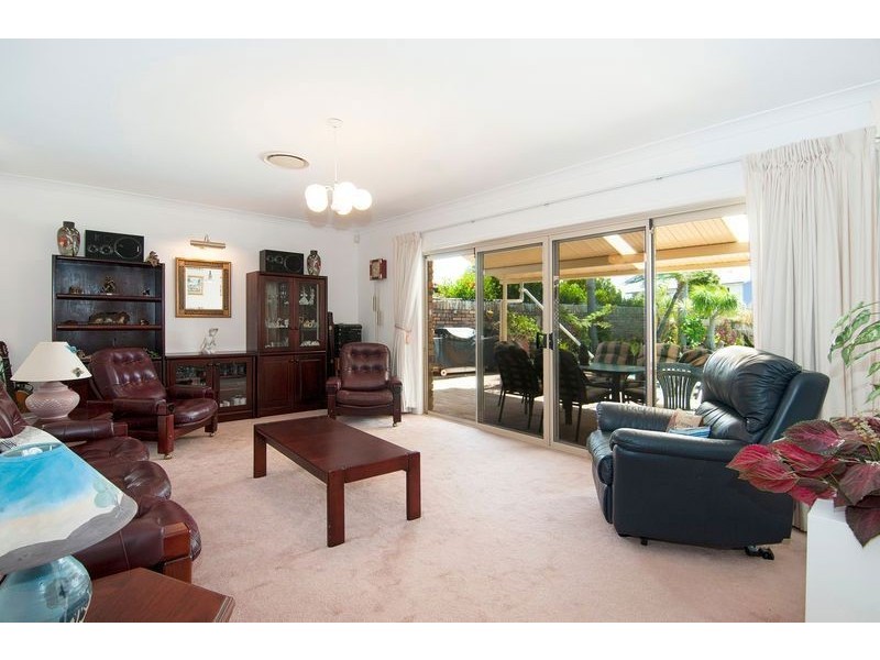 271 Morala Avenue, Runaway Bay QLD 4216