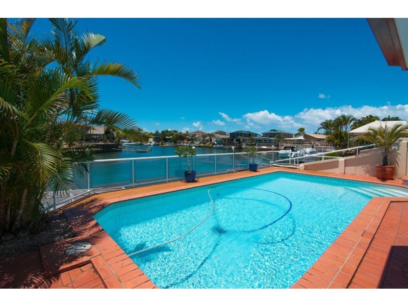 67 Sundance Way, Runaway Bay QLD 4216