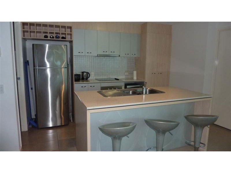 18 Fern Street, Surfers Paradise QLD 4217