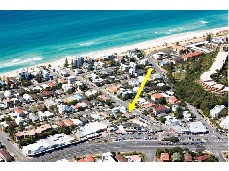 15 Lavarack Road, Mermaid Beach QLD 4218