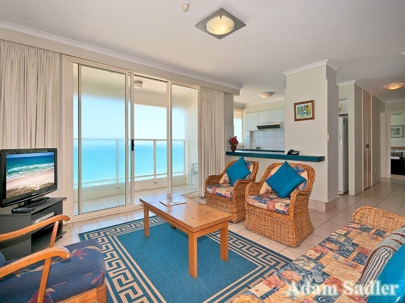 26/1 First Avenue, Broadbeach QLD 4218