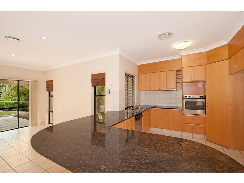 8390 Magnolia Drive East, Hope Island QLD 4212