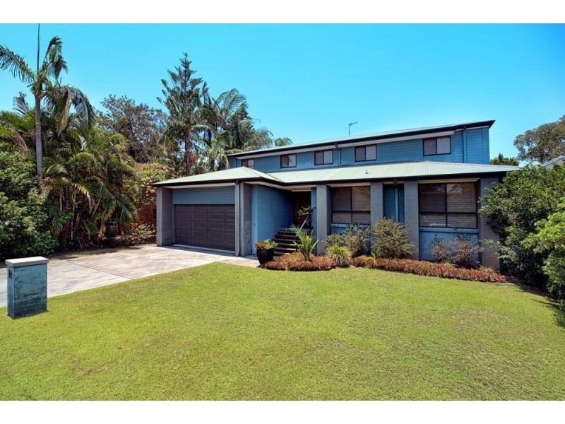 19 Dunnes Avenue, Hope Island QLD 4212