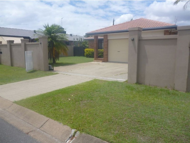 8 Waitomo Street, Broadbeach Waters QLD 4218