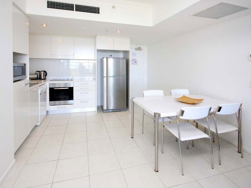 25 Surf Parade, Broadbeach QLD 4218