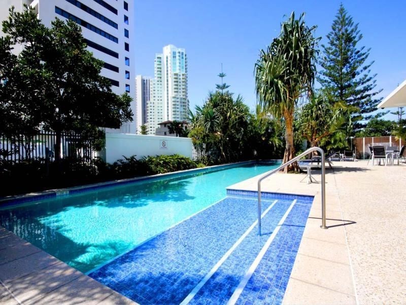 25 Surf Parade, Broadbeach QLD 4218