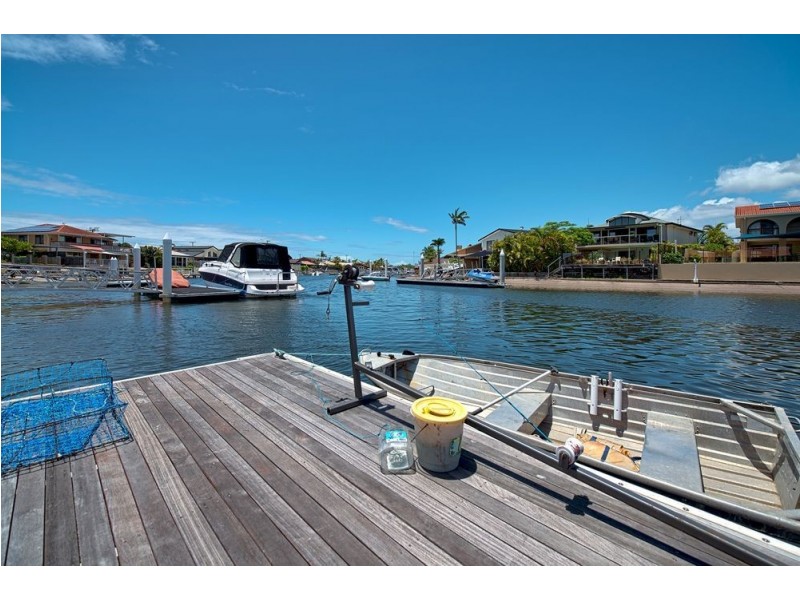 8 Matthew Flinders Drive, Hollywell QLD 4216