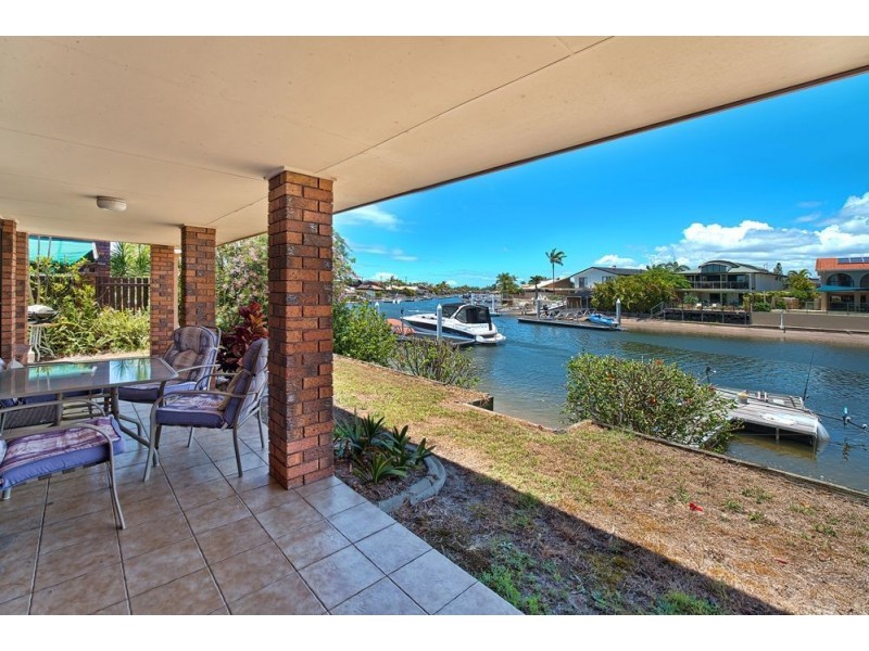 8 Matthew Flinders Drive, Hollywell QLD 4216