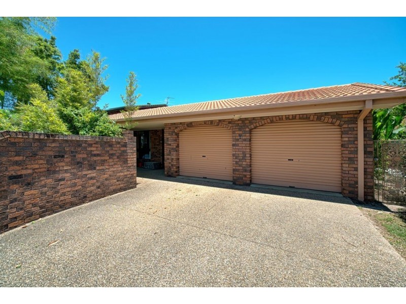 8 Matthew Flinders Drive, Hollywell QLD 4216