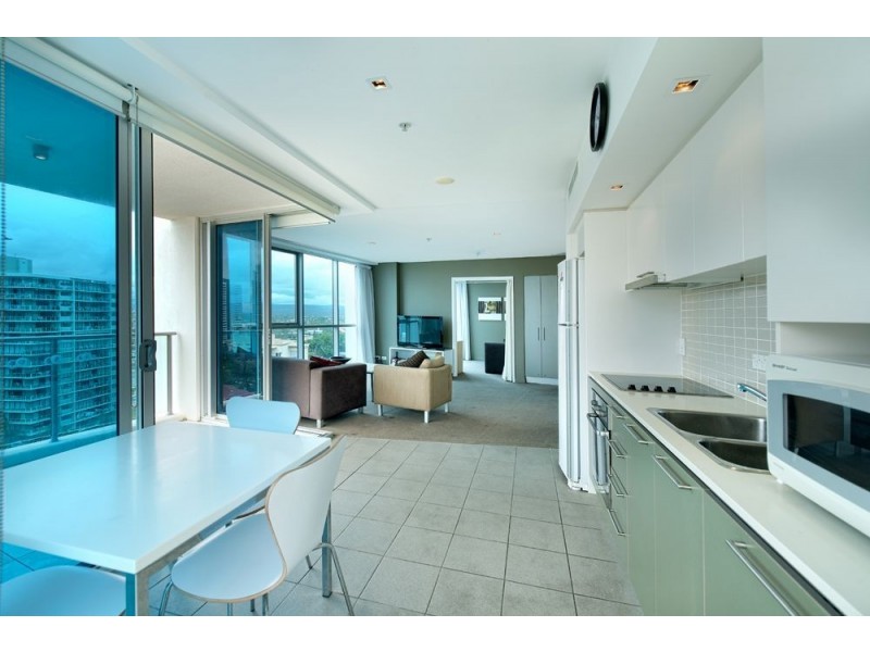 18 Enderley Avenue, Surfers Paradise QLD 4217