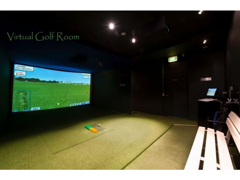 18 Enderley Avenue, Surfers Paradise QLD 4217