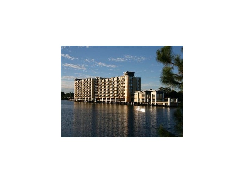 104/25 Lake Orr Drive, Robina QLD 4226