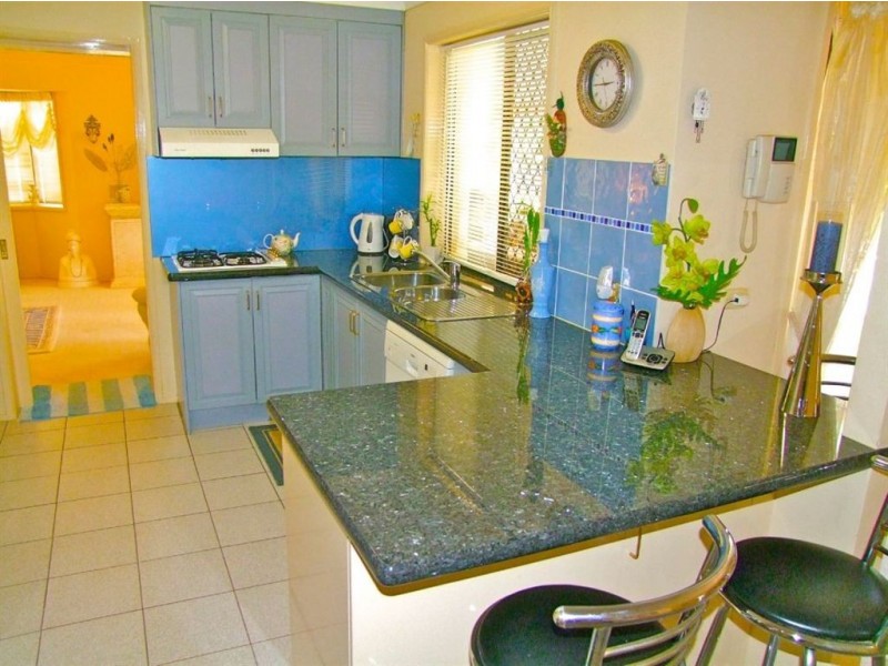 44 Santa Cruz Boulevard, Clear Island Waters QLD 4226