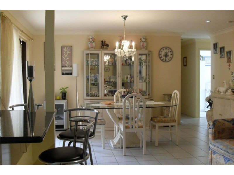 44 Santa Cruz Boulevard, Clear Island Waters QLD 4226