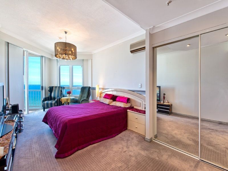 6 View Avenue, Surfers Paradise QLD 4217
