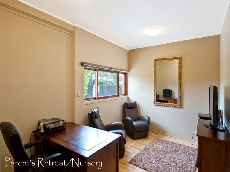 61 River Crescent, Broadbeach Waters QLD 4218