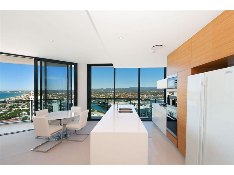 23604/4 Charles Avenue, Broadbeach QLD 4218
