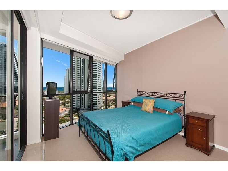22 Surf Parade, Broadbeach QLD 4218