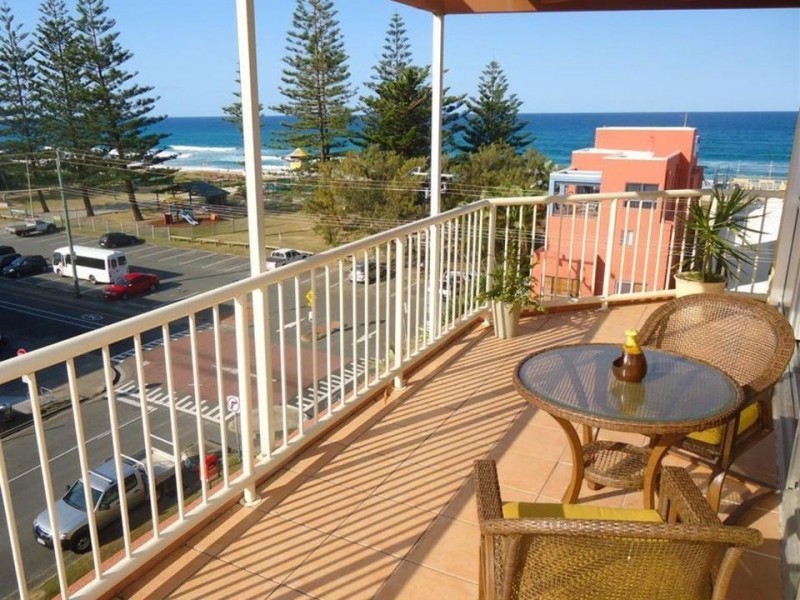15/158 Hedges Avenue, Mermaid Beach QLD 4218