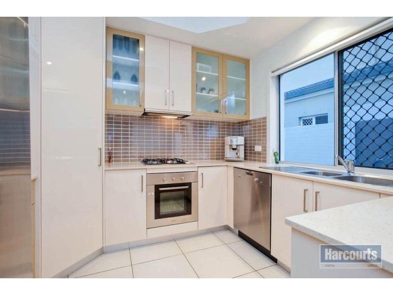 1/64 Compass Drive, Biggera Waters QLD 4216
