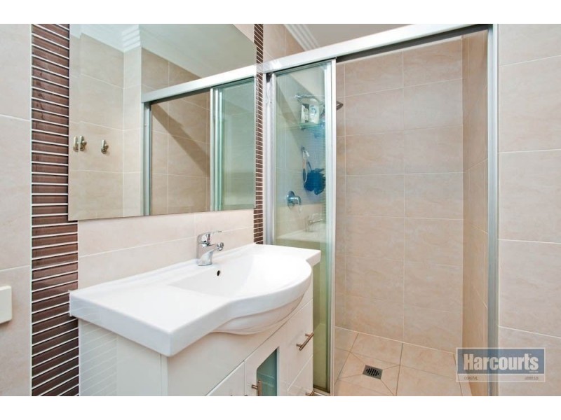 1/64 Compass Drive, Biggera Waters QLD 4216
