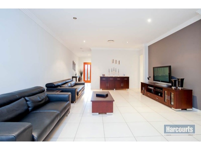 1/64 Compass Drive, Biggera Waters QLD 4216