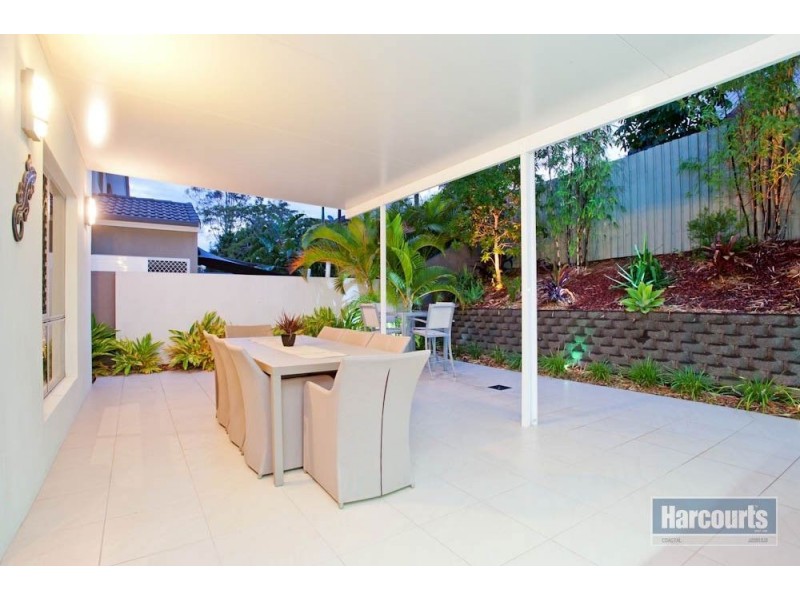 1/64 Compass Drive, Biggera Waters QLD 4216