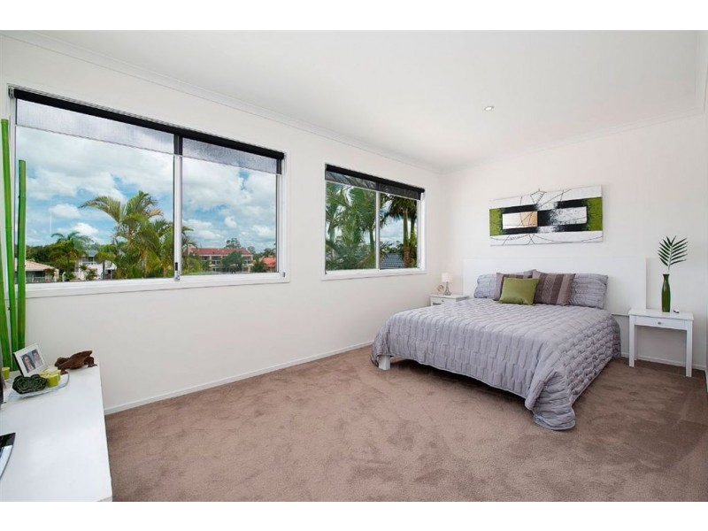 130 Sundance Way, Runaway Bay QLD 4216