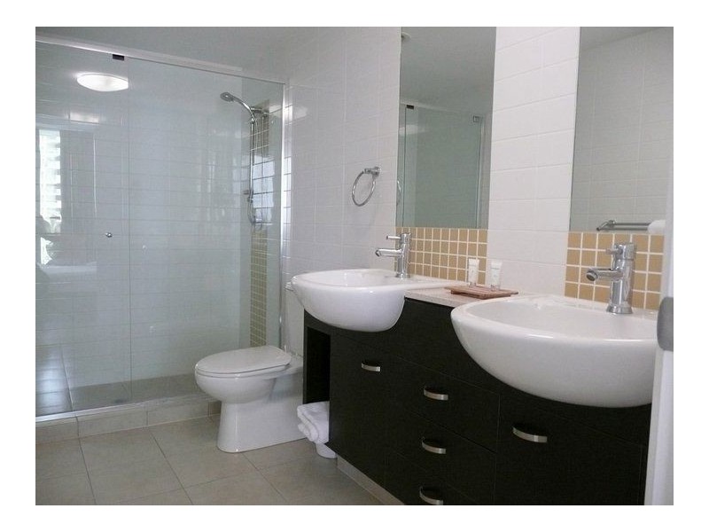 602/2893-2903 Gold Coast Hwy, Surfers Paradise QLD 4217