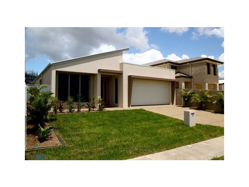 22 South Quay Drive, Biggera Waters QLD 4216