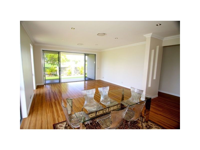 22 South Quay Drive, Biggera Waters QLD 4216