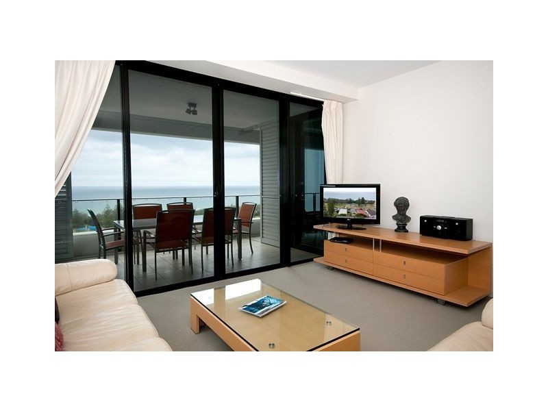 14 George Street, Broadbeach QLD 4218