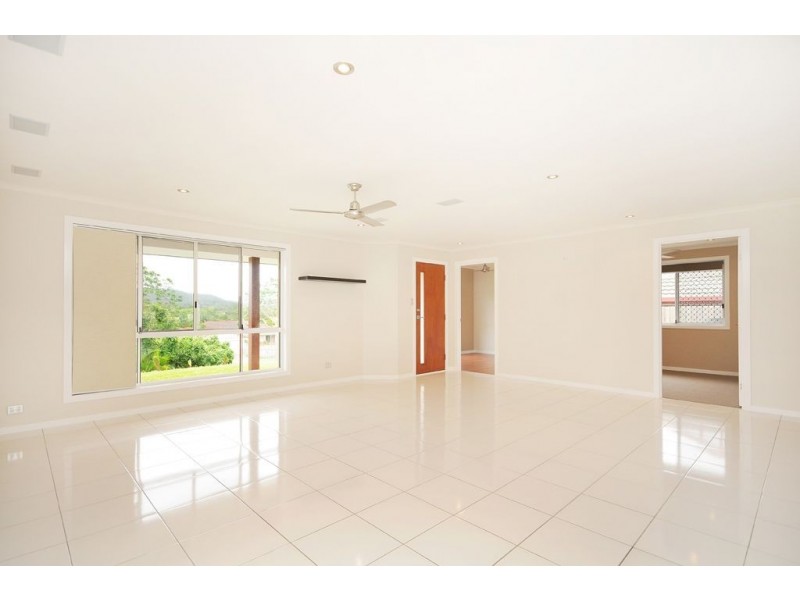 58 McLaren Road, Nerang QLD 4211