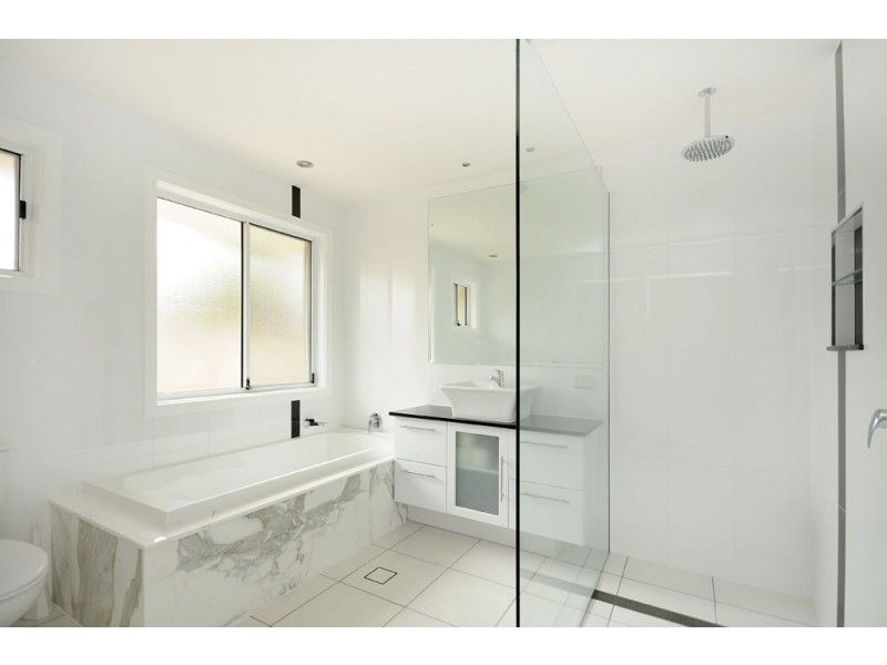 58 McLaren Road, Nerang QLD 4211