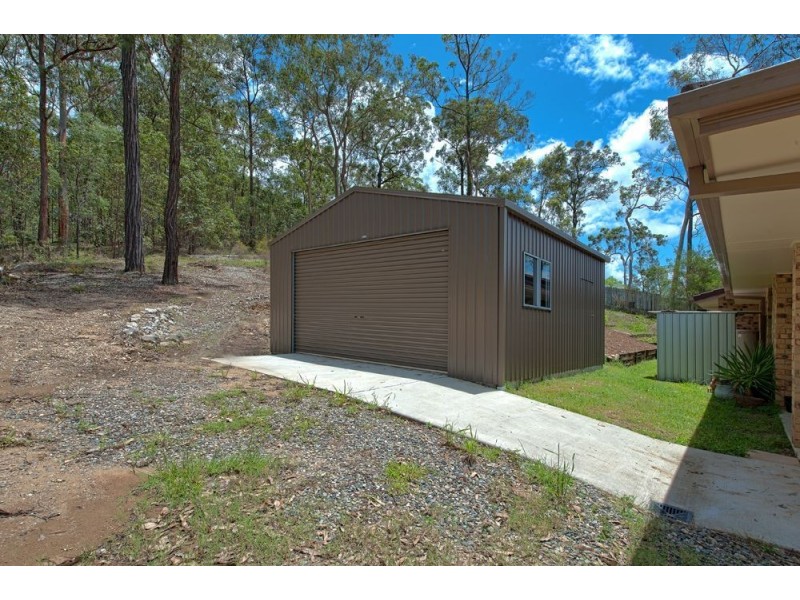 21 Dewberry Way, Gaven QLD 4211